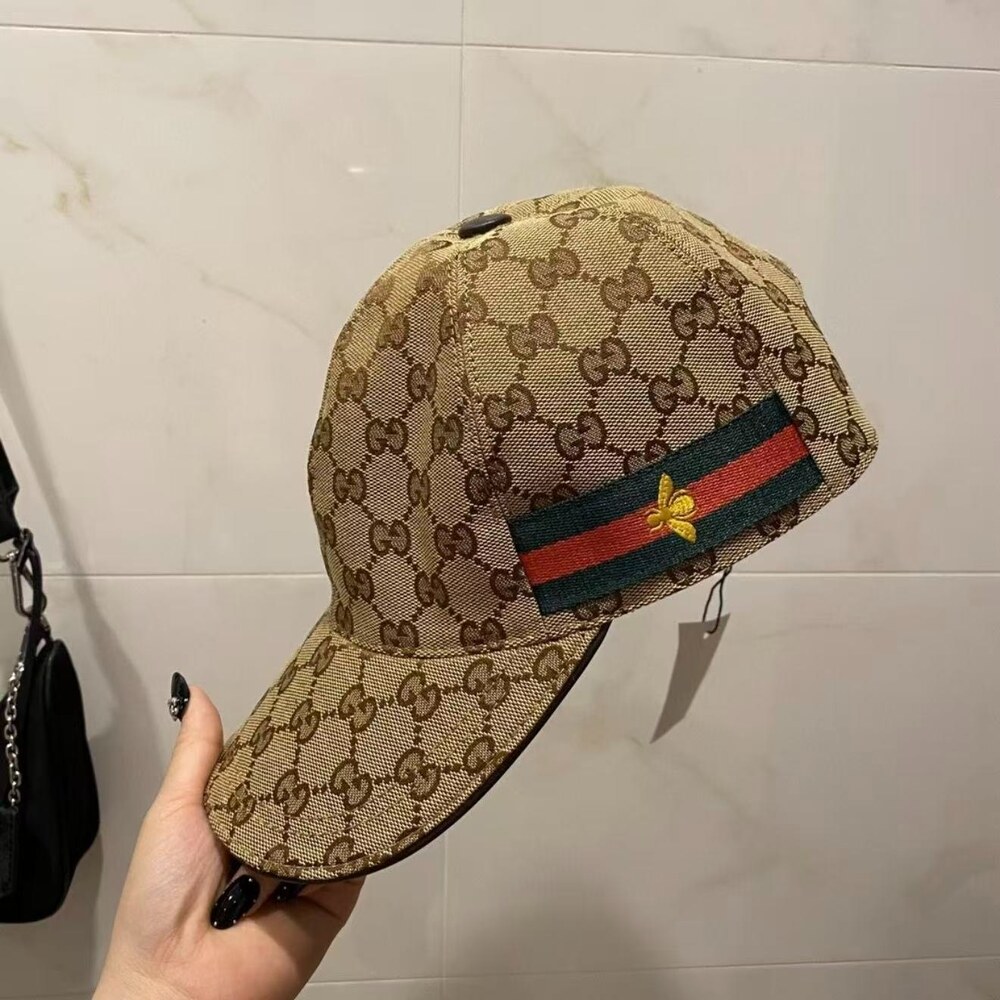 Gucci GG Canvas Baseball Cap with Side Web Stripe - Picture 3 of 3